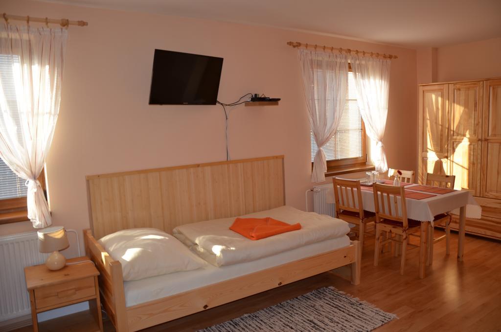 Privat Ada Hotel Gerlachov  Bagian luar foto