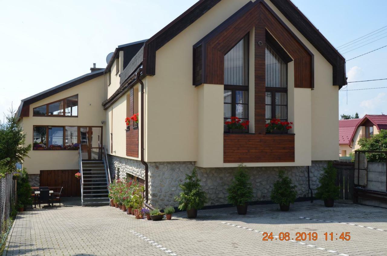 Privat Ada Hotel Gerlachov  Bagian luar foto