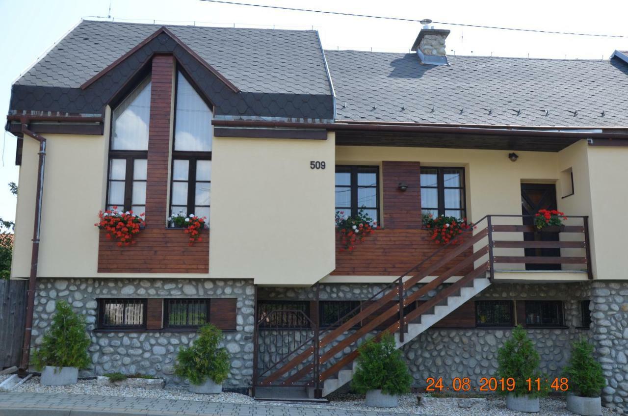 Privat Ada Hotel Gerlachov  Bagian luar foto